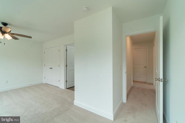 21 NEURYS LN, Newark, DE 19702