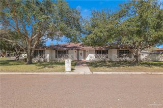 618 W 11th Street, Weslaco, TX 78596