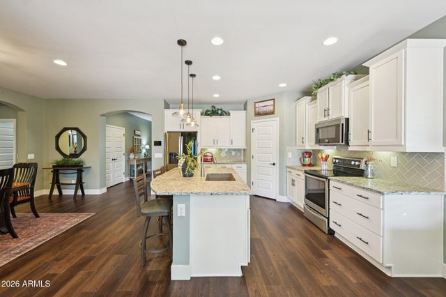 17419 W OBERLIN Way, Surprise, AZ 85387