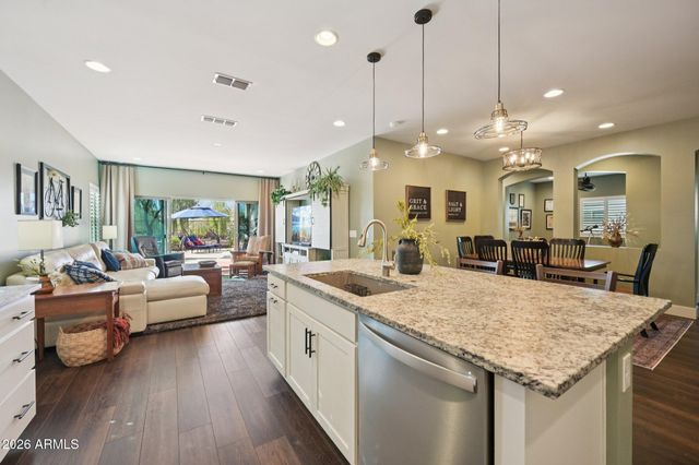 17419 W OBERLIN Way, Surprise, AZ 85387