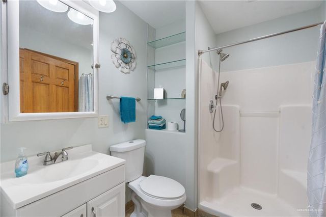 7206 Bogey Drive, Mission, TX 78572