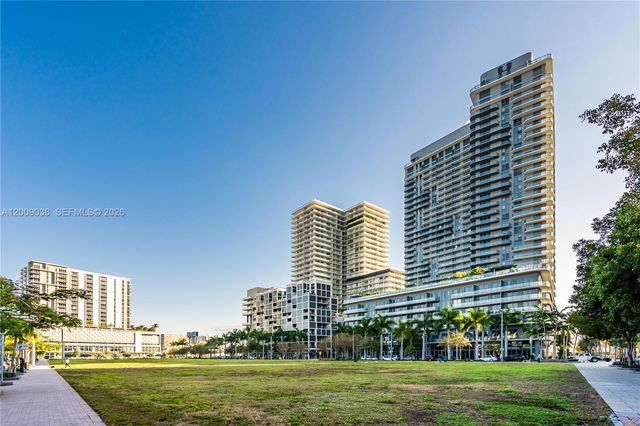 121 NE 34th St 2810, Miami, FL 33137