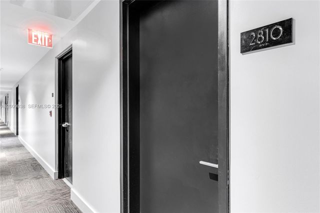 121 NE 34th St 2810, Miami, FL 33137