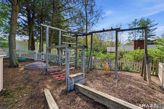 79 Buckboard Lane, Bristol, CT 06010