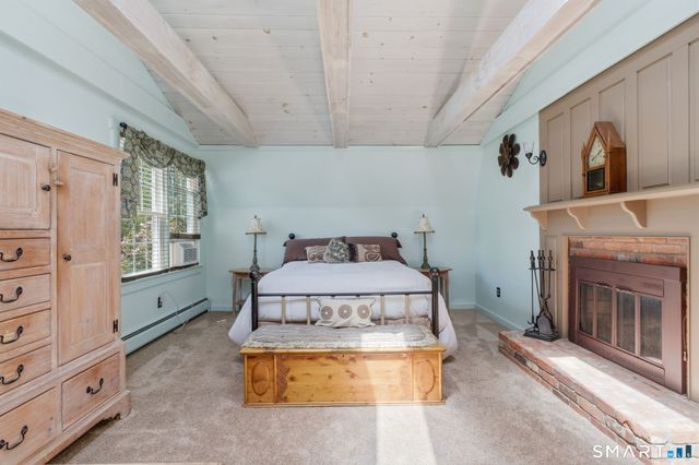 79 Buckboard Lane, Bristol, CT 06010
