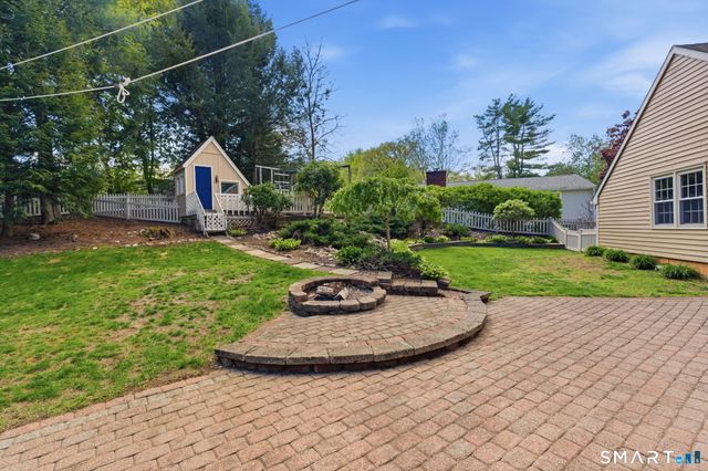 79 Buckboard Lane, Bristol, CT 06010