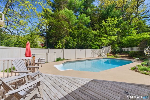 79 Buckboard Lane, Bristol, CT 06010