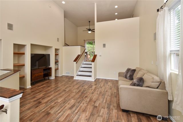 373 Rainbow Drive, Sedro Woolley, WA 98284
