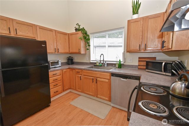 373 Rainbow Drive, Sedro Woolley, WA 98284