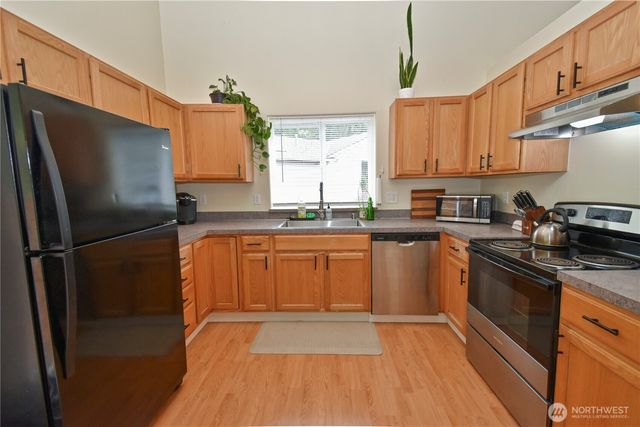 373 Rainbow Drive, Sedro Woolley, WA 98284