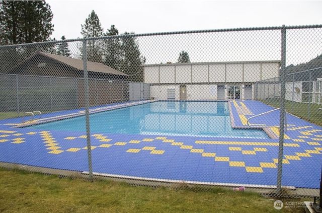 373 Rainbow Drive, Sedro Woolley, WA 98284