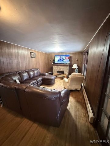 10516 Railroad Avenue, North Collins, NY 14111