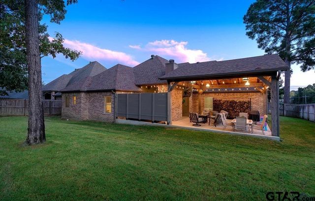 2001 Winding Run Ln., Longview, TX 75605