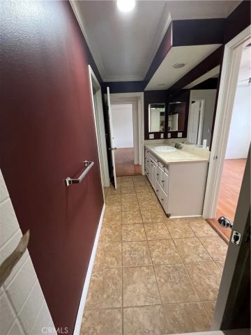 10662 Chiquita Street, Studio City, CA 91602