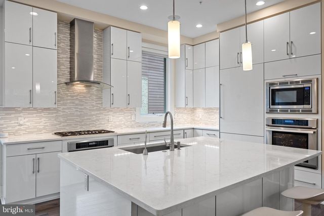 5307 MERRIAM ST, Bethesda, MD 20814