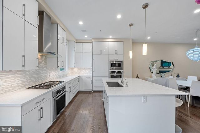 5307 MERRIAM ST, Bethesda, MD 20814