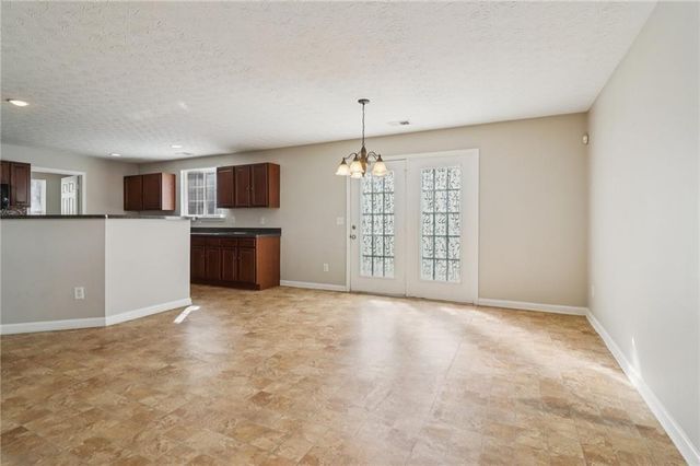 3118 Farmstead Court, Grayson, GA 30017