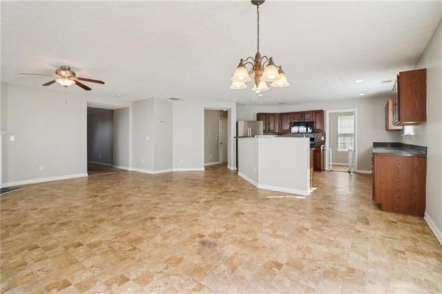 3118 Farmstead Court, Grayson, GA 30017