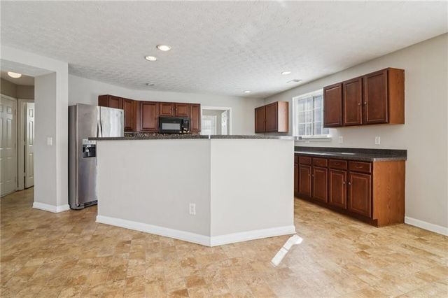 3118 Farmstead Court, Grayson, GA 30017