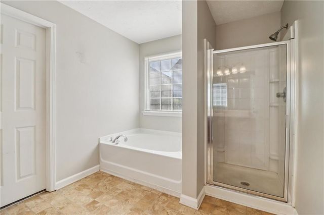 3118 Farmstead Court, Grayson, GA 30017