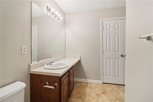 3118 Farmstead Court, Grayson, GA 30017