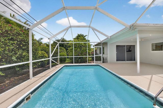 4599 Brady Boulevard, Delray Beach, FL 33445