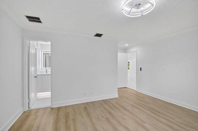 4599 Brady Boulevard, Delray Beach, FL 33445