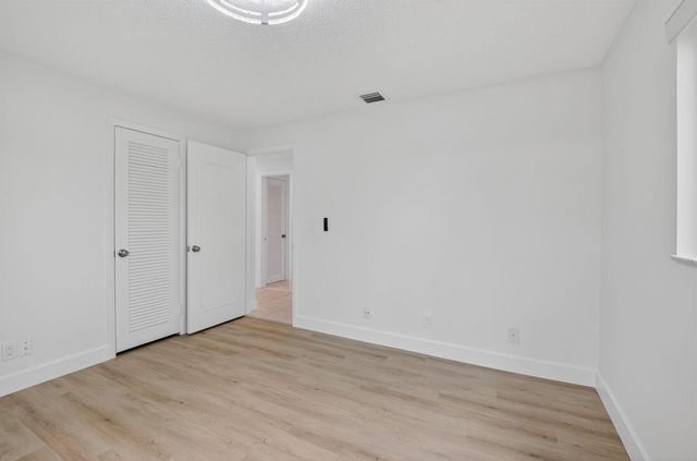 4599 Brady Boulevard, Delray Beach, FL 33445