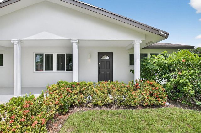 4599 Brady Boulevard, Delray Beach, FL 33445