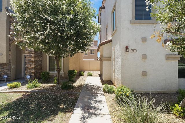 751 N PORT Drive, Gilbert, AZ 85233