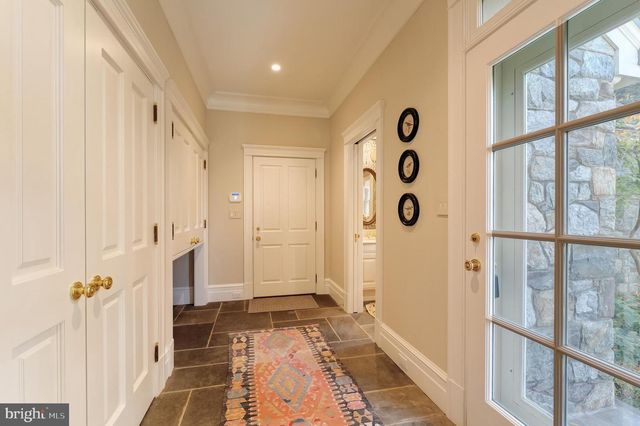 13223 LOYALTY RD, Leesburg, VA 20176