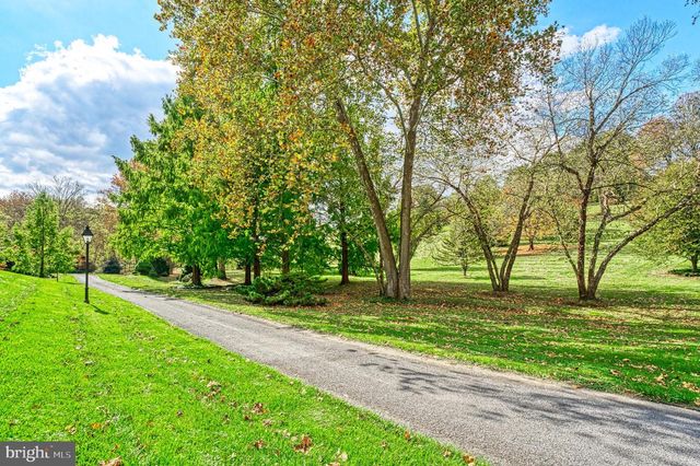 13223 LOYALTY RD, Leesburg, VA 20176