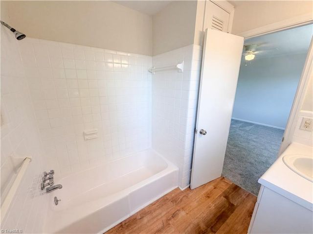 466 Muirs Chapel Road, Greensboro, NC 27410