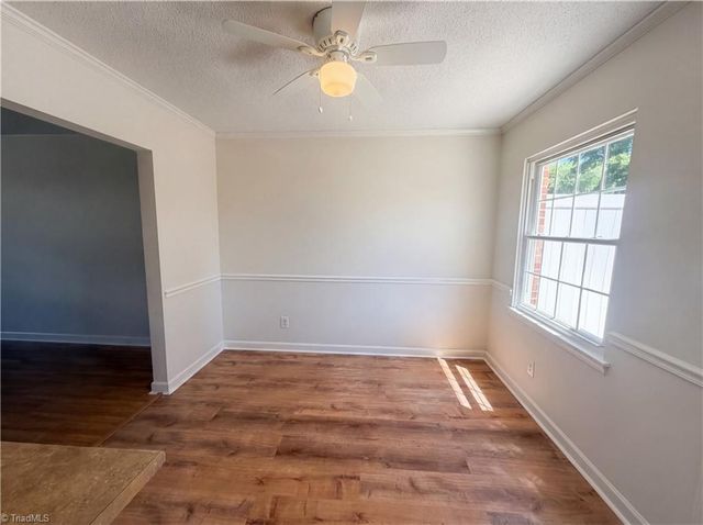 466 Muirs Chapel Road, Greensboro, NC 27410