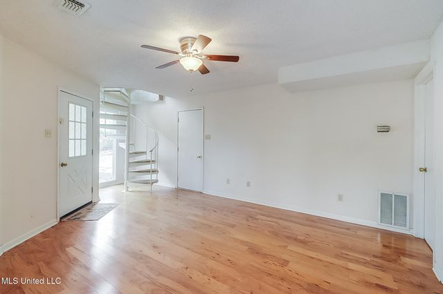 7952 Hapuna Place, Diamondhead, MS 39525