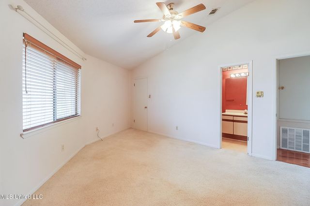 7952 Hapuna Place, Diamondhead, MS 39525