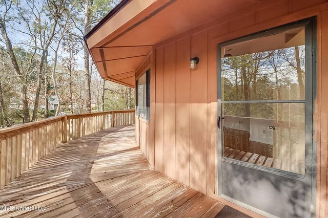 7952 Hapuna Place, Diamondhead, MS 39525