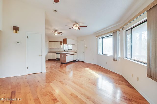 7952 Hapuna Place, Diamondhead, MS 39525