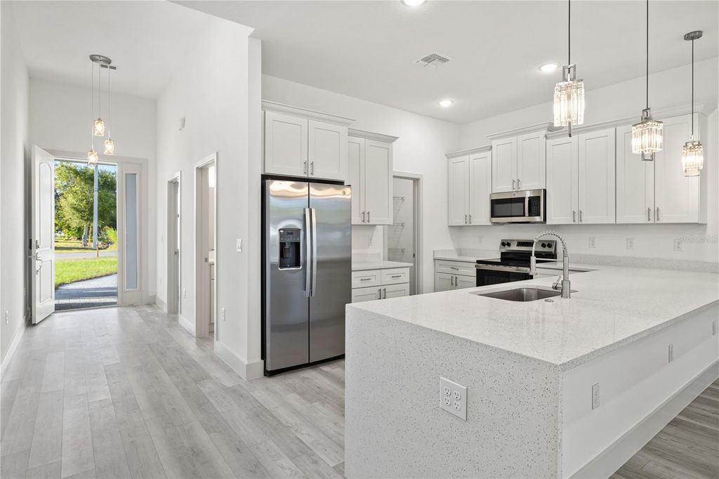 Image 17 of property listing at 21021 PEACHLAND BOULEVARD, Port Charlotte, FL 33954