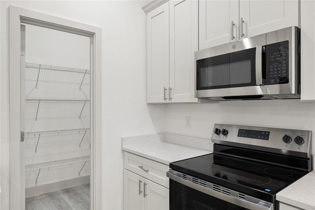 Image 21 of property listing at 21021 PEACHLAND BOULEVARD, Port Charlotte, FL 33954