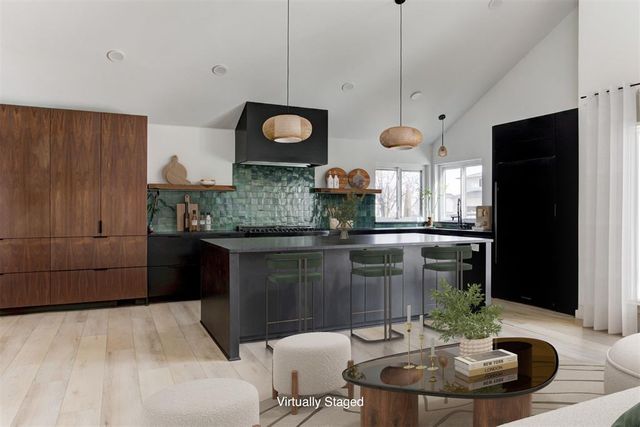 6413 Centennial Court, Nichols Hills, OK 73116