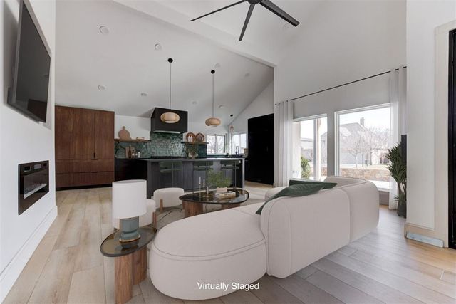 6413 Centennial Court, Nichols Hills, OK 73116