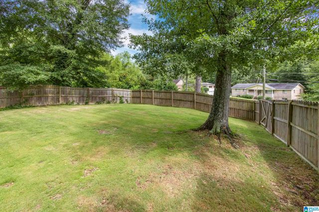 2301 CROSSGATE TRAIL, Vestavia Hills, AL 35216