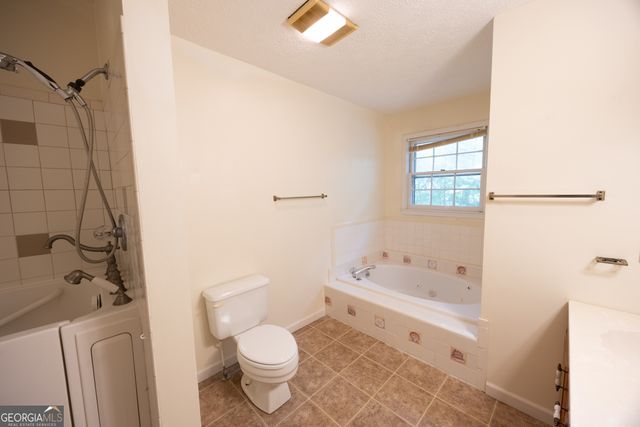 240 Bent Oak Drive, Cornelia, GA 30531