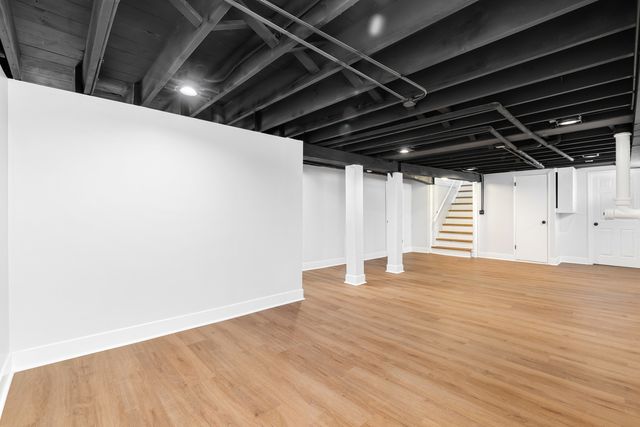 504 N Irving Avenue, Hillside, IL 60162