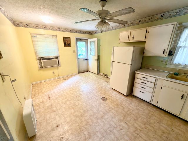 218 Independence Court, Georgetown, KY 40324
