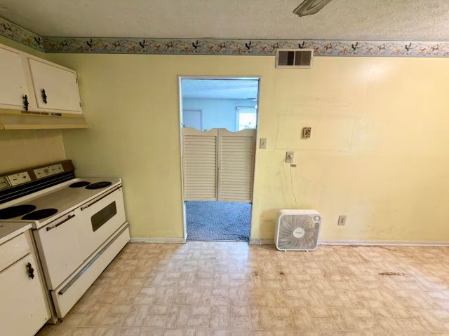 218 Independence Court, Georgetown, KY 40324