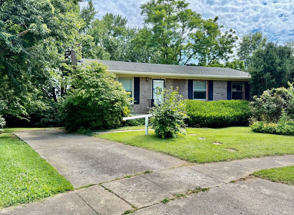 218 Independence Court, Georgetown, KY 40324