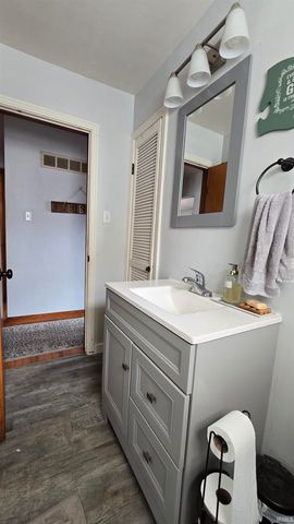 813 Kenwood Avenue, Fort Wayne, IN 46805