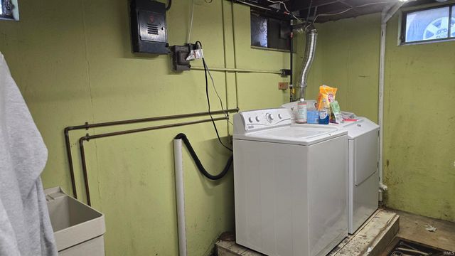 813 Kenwood Avenue, Fort Wayne, IN 46805